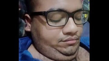 Vaibhav’s وعاء البطن الرجيج قبالة صاحب الديك السمين في الأزرق كورتا، لعق جسده وشم، كومينغ الثابت